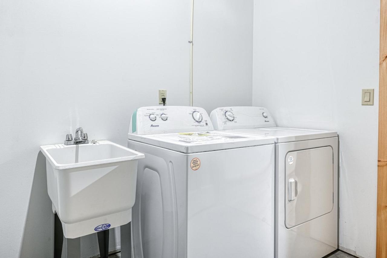 Curb-Free Chalet マクヘンリー エクステリア 写真
